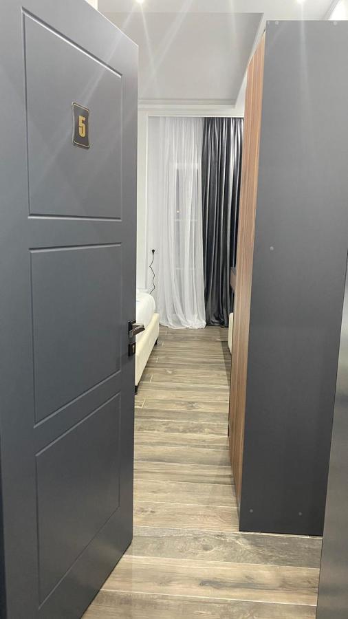 Bujtina Xhabakja Hotel Belsh Kültér fotó