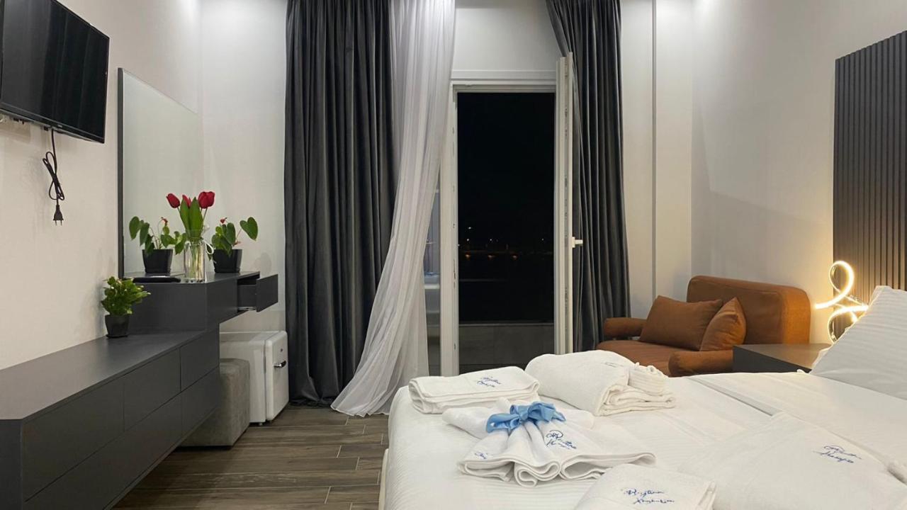 Bujtina Xhabakja Hotel Belsh Kültér fotó