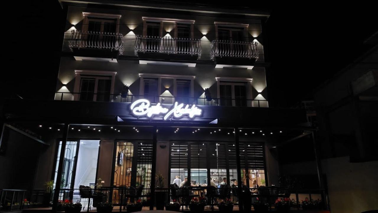 Bujtina Xhabakja Hotel Belsh Kültér fotó